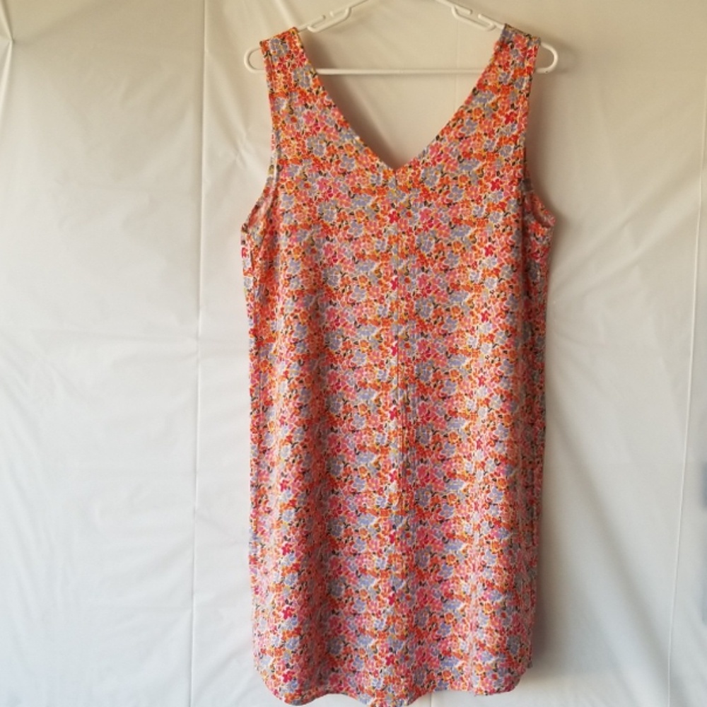 Dress - Picture 2 of 4